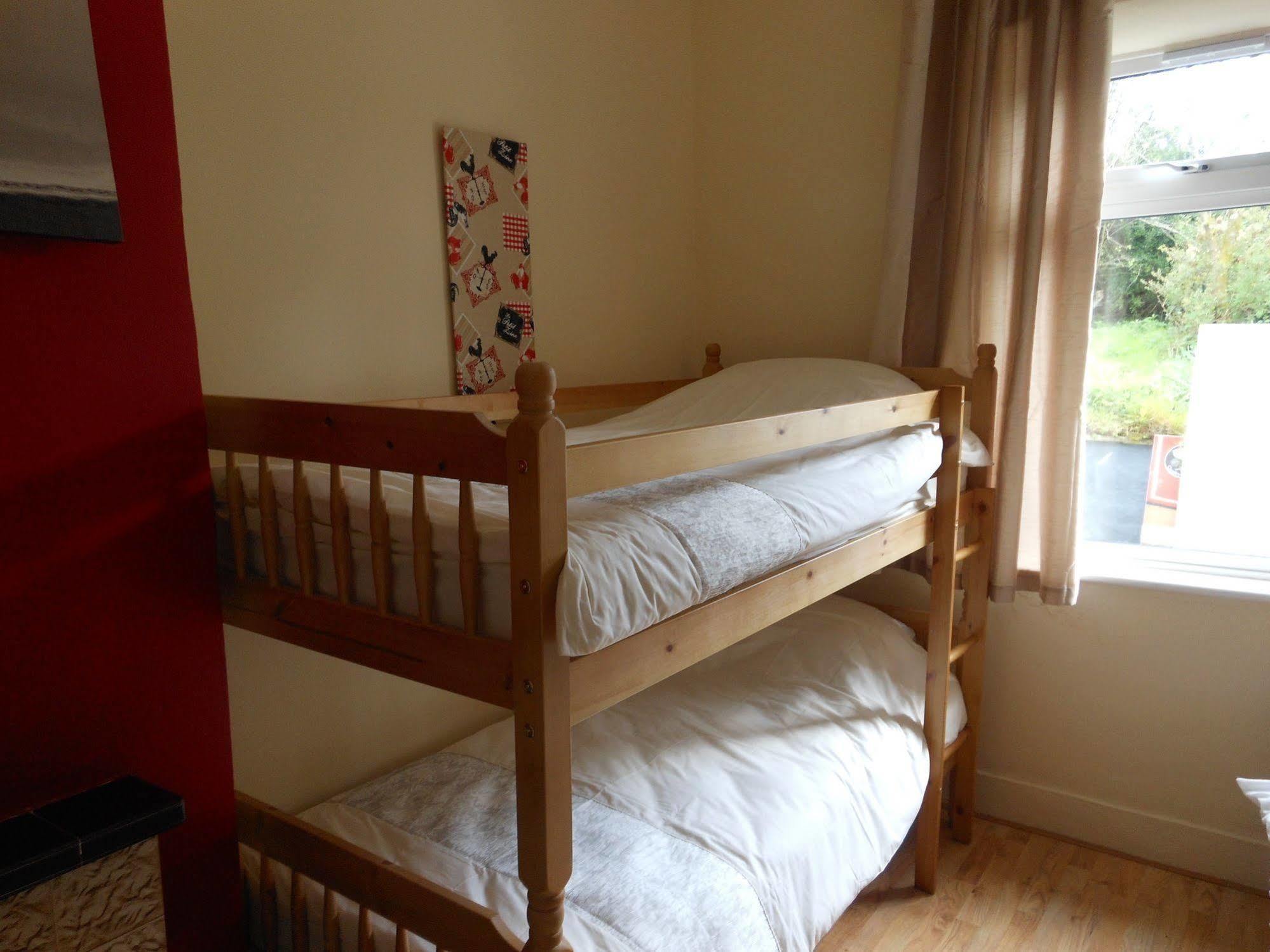 Loughcrew Megalithic Hostel Millbrook ภายนอก รูปภาพ