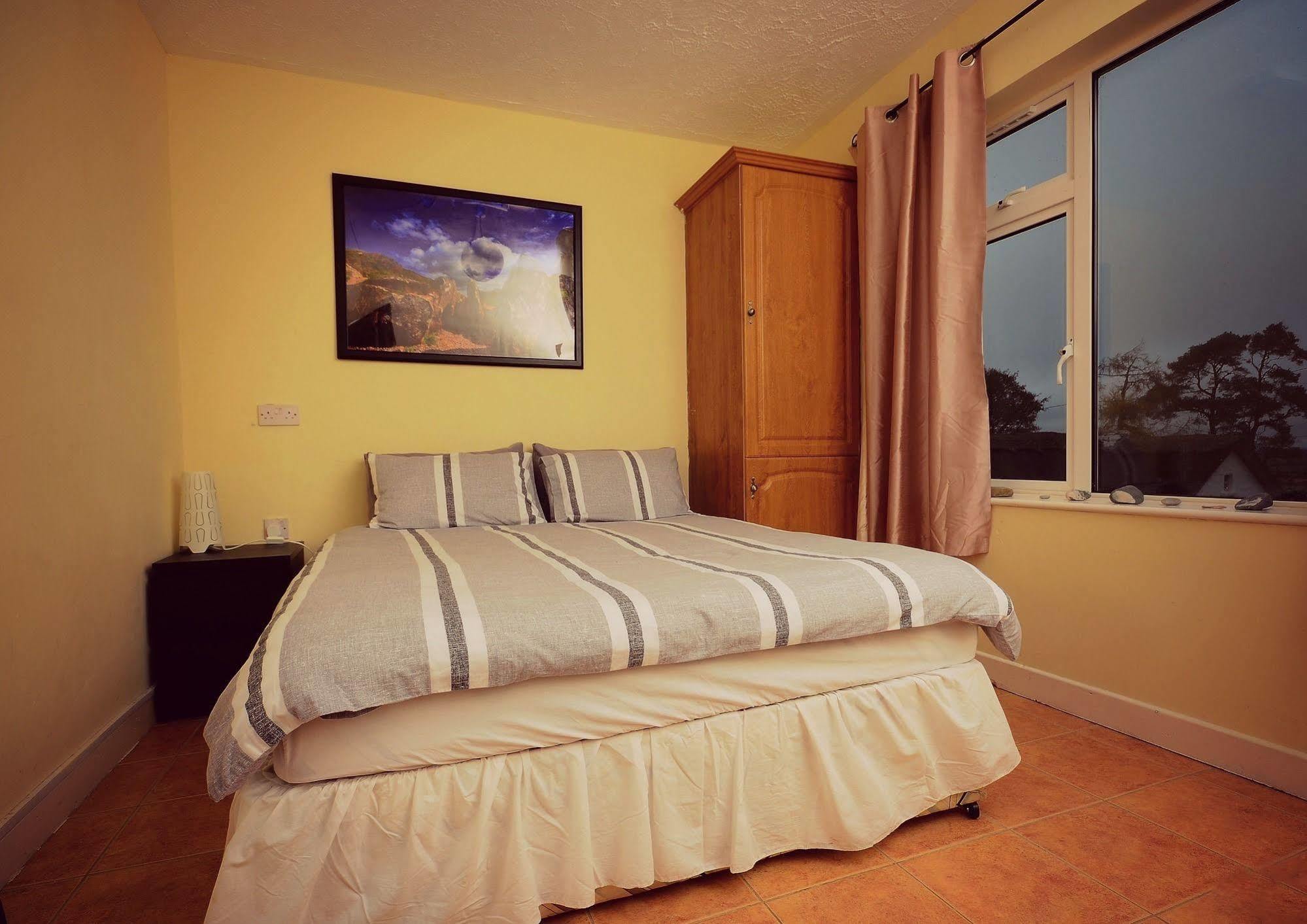 Loughcrew Megalithic Hostel Millbrook ภายนอก รูปภาพ
