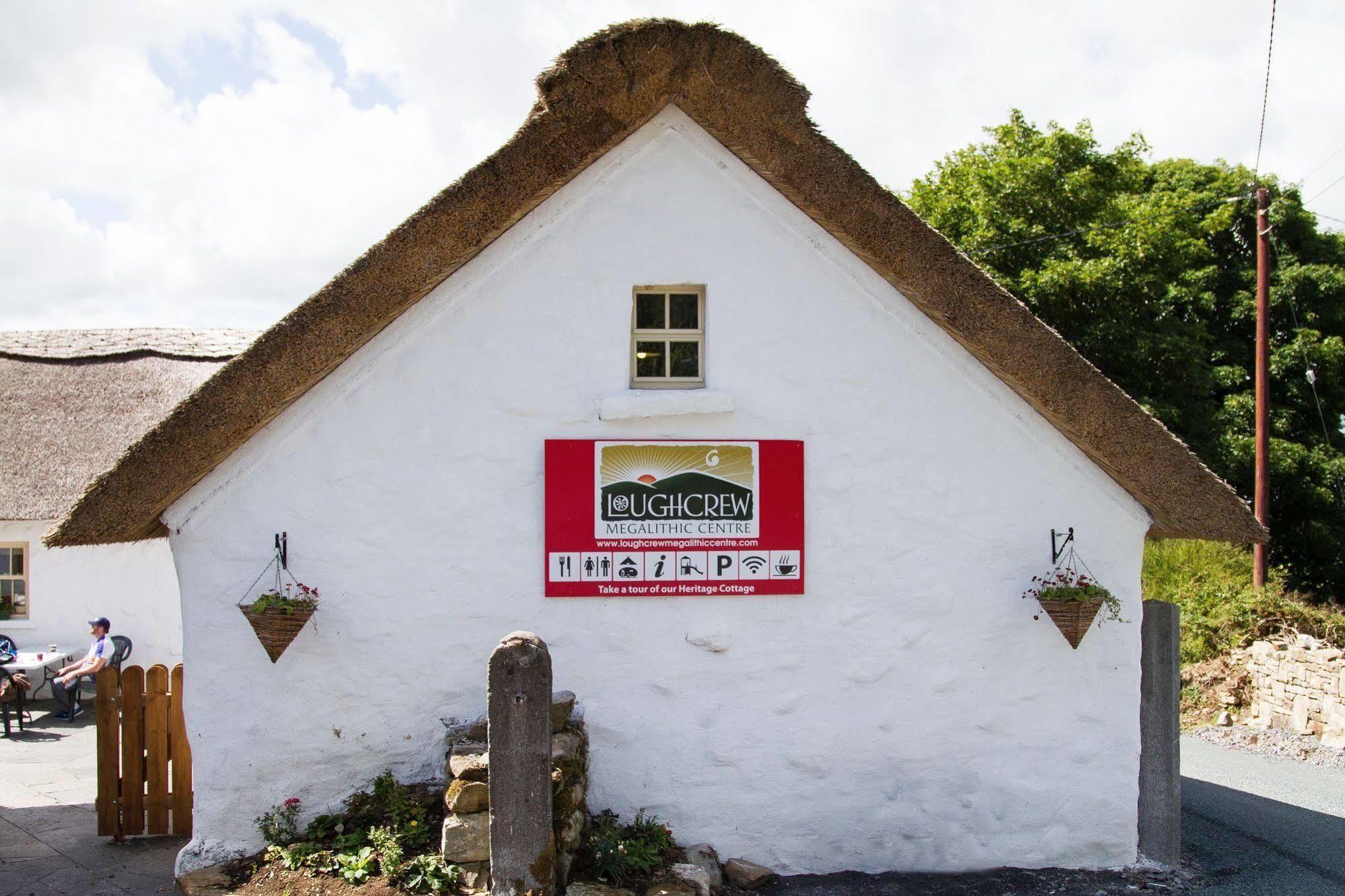 Loughcrew Megalithic Hostel Millbrook ภายนอก รูปภาพ