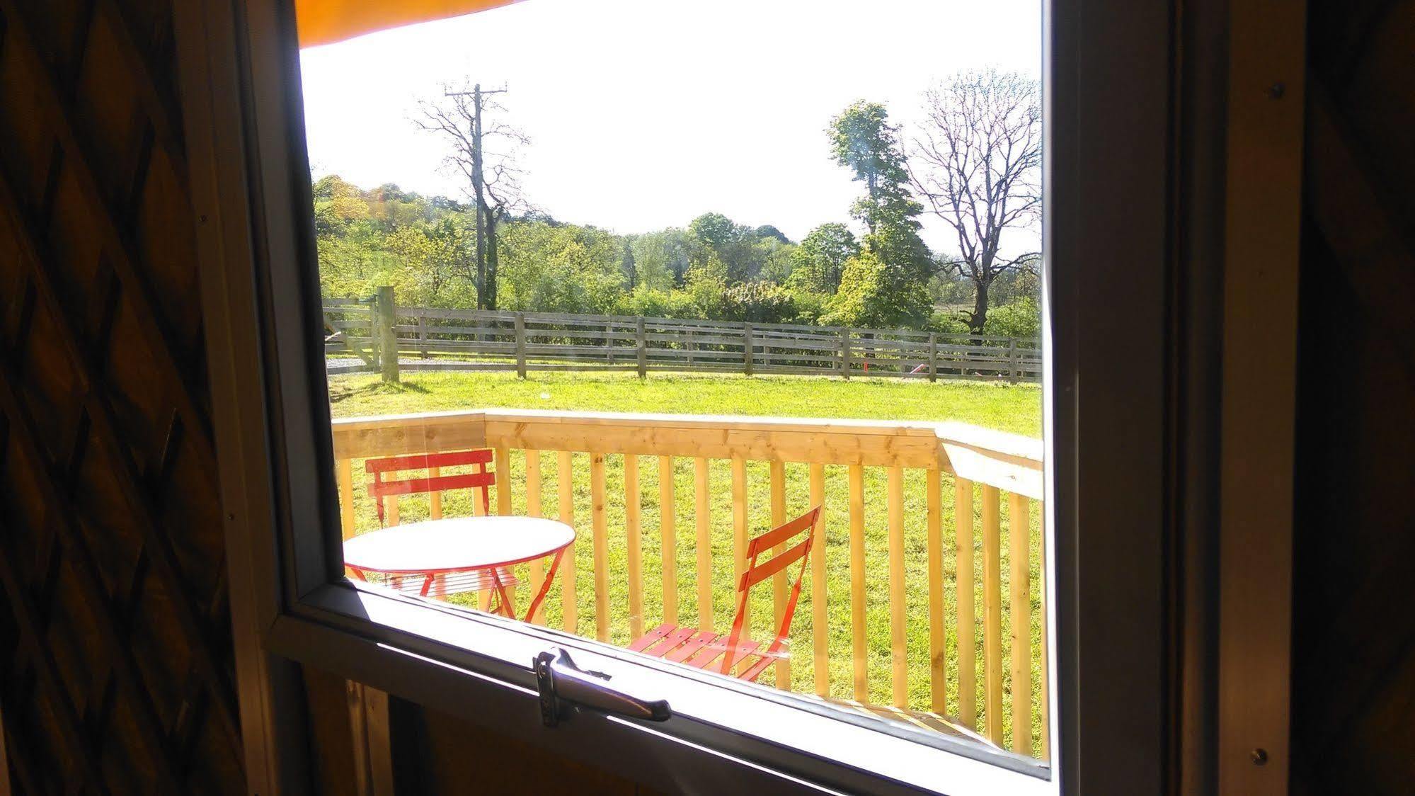 Loughcrew Megalithic Hostel Millbrook ภายนอก รูปภาพ